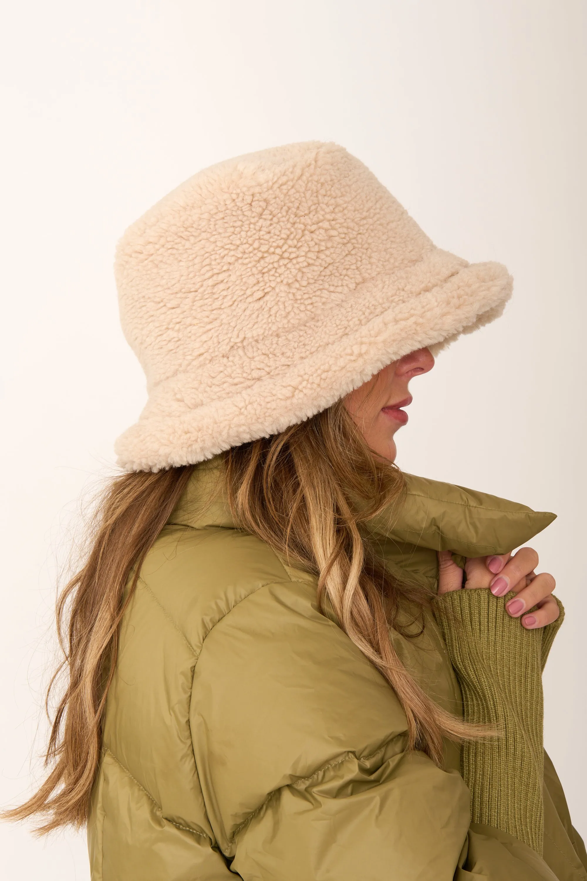 The Teddy Bucket Hat in Cream ...